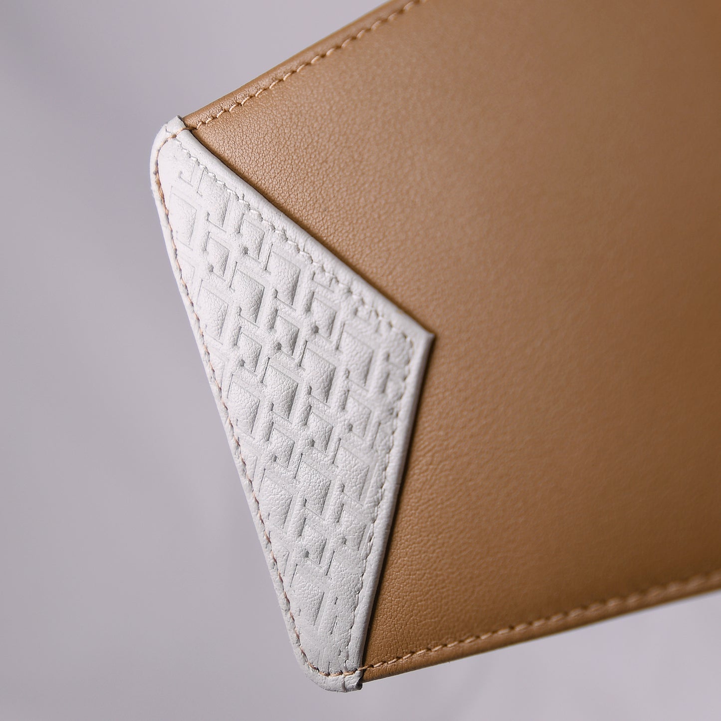 Bifold Wallet Online – Premium Leather Wallet