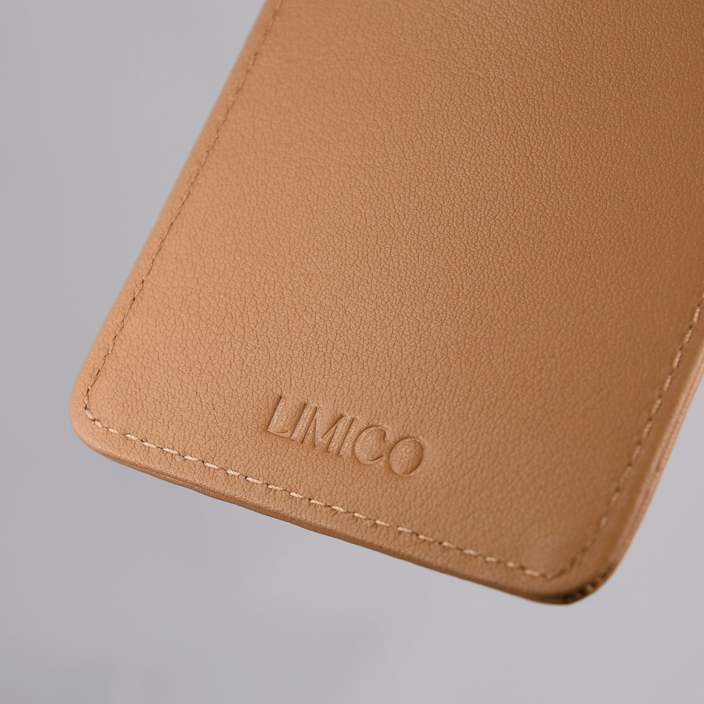 Cocoa Cardholder Wallet – Luxury Leather Wallet