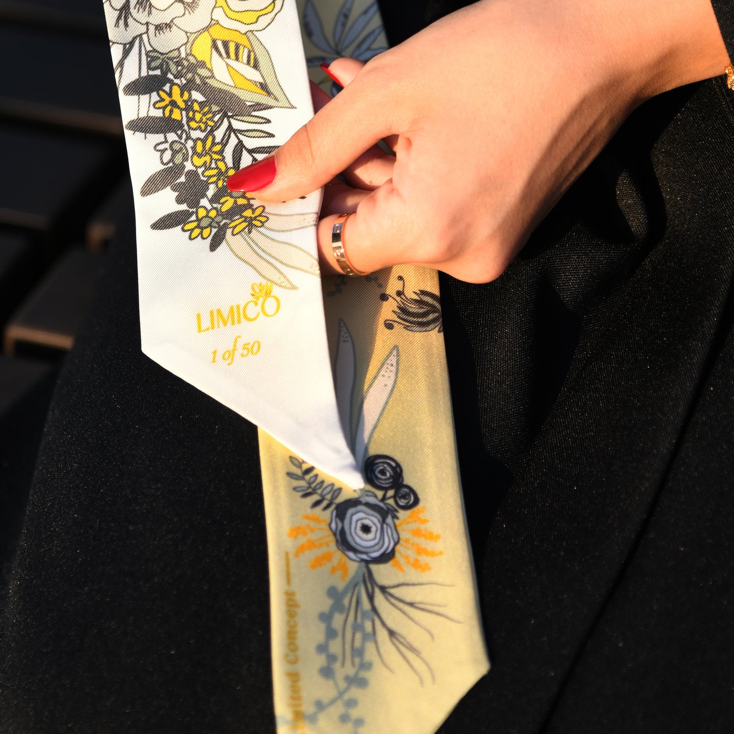 Women’s Silk Scarf – Emirati Inspired Women’s Scarf