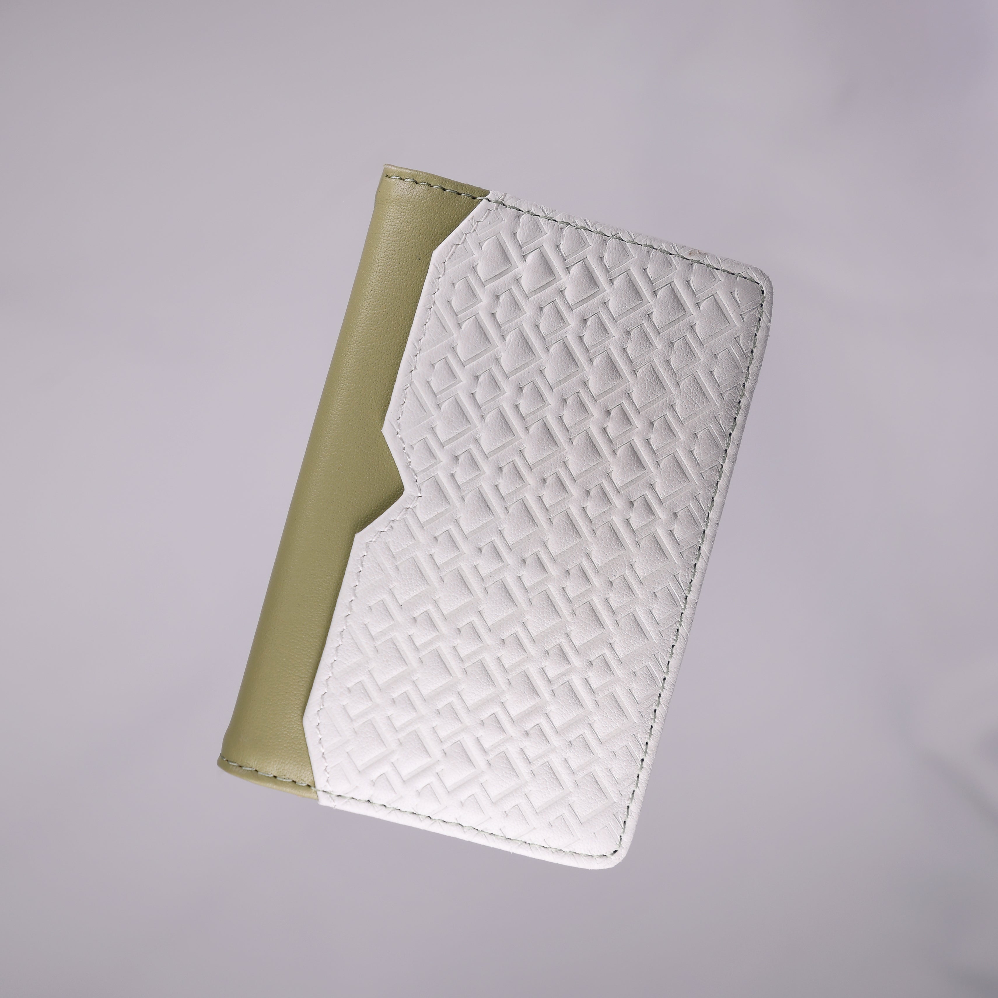 Olive Bifold Wallet – Premium Leather Wallet 