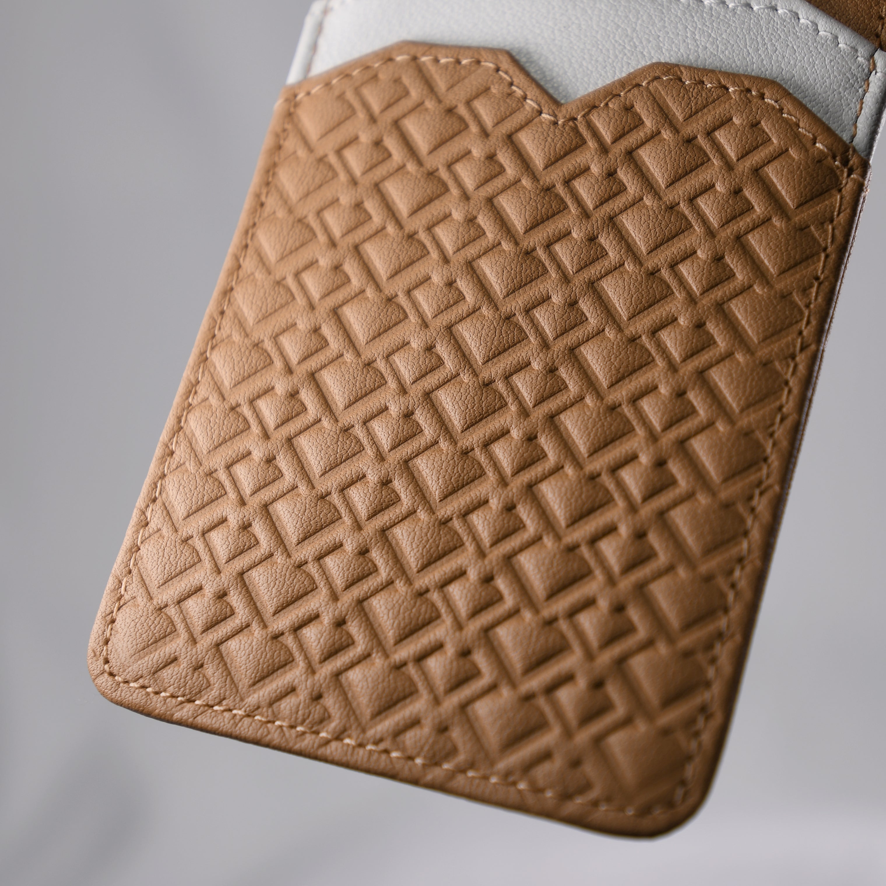 Cocoa Cardholder Wallet – Luxury Leather Wallet 