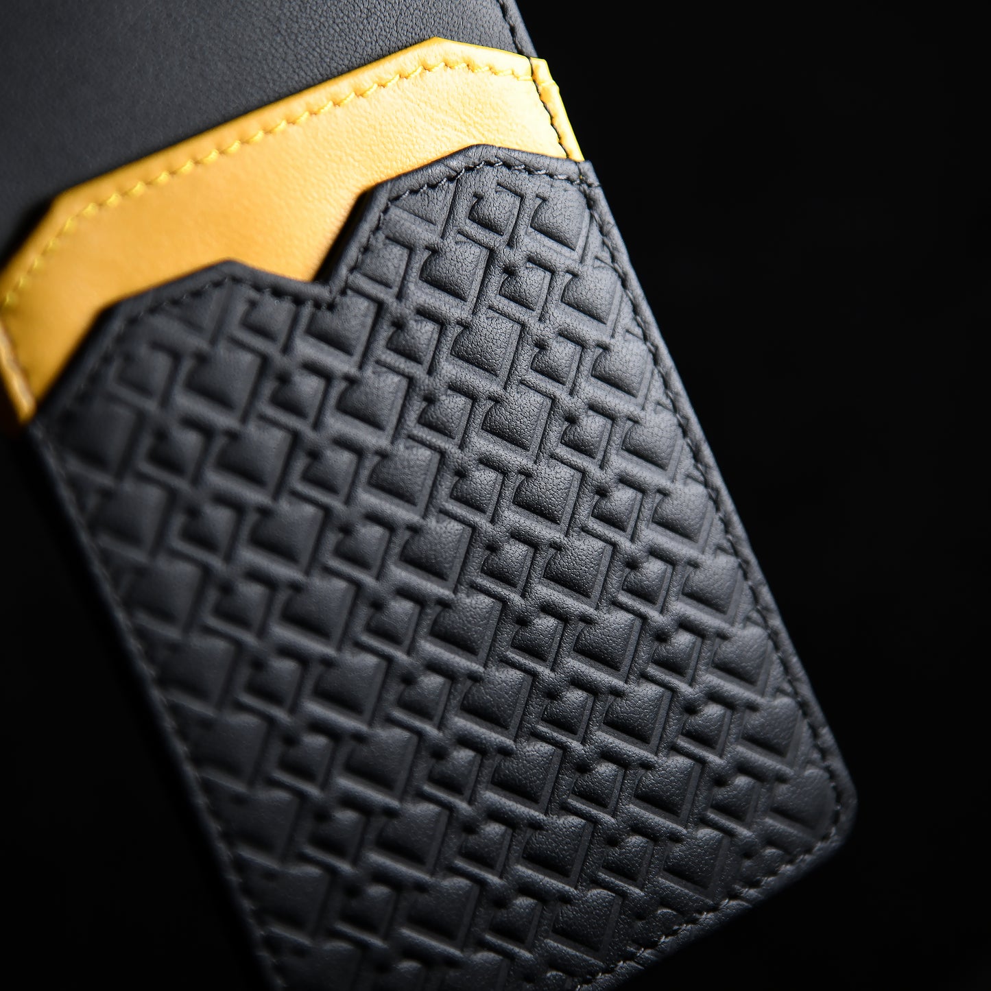Black Gold | Vertical Card Holder Wallet