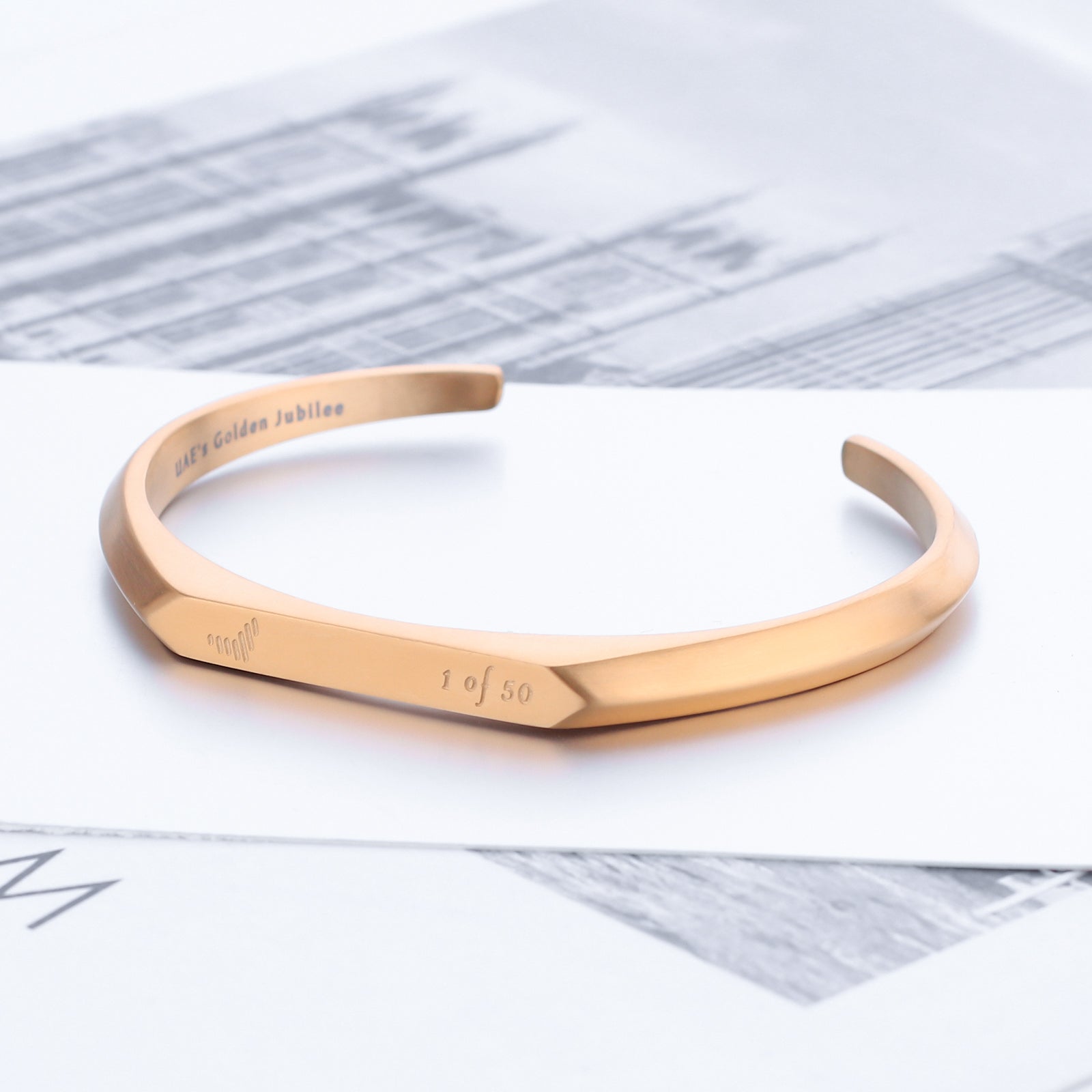 Sandy Gold Bracelet - Hand Kara Jewelry