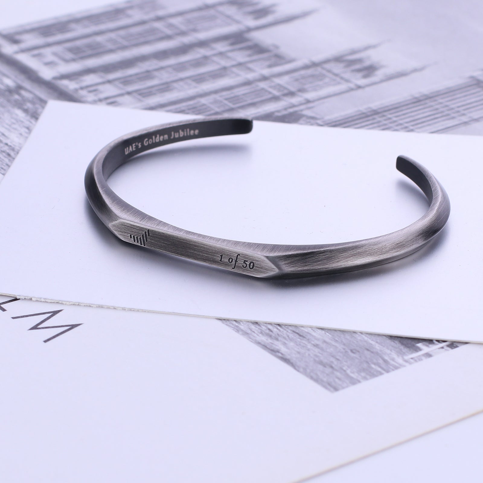 Dark Gray Bracelet – Artistic Metal Jewelry